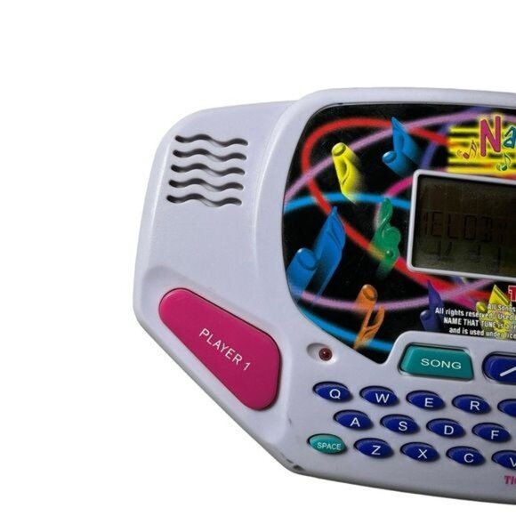 Vintage 1997 Tiger Electronic Handheld Game Name That Tune ... - Picture 5 of 8